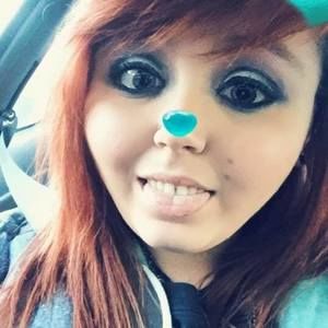 Meet your Posher, Leah